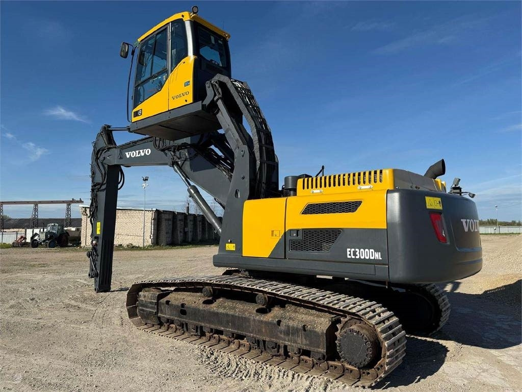 Volvo EC 300 DNL Cabin Lift - מחפר סורק: תמונה 1 Volvo EC 300 DNL Cabin Lift - מחפר סורק: תמונה 1