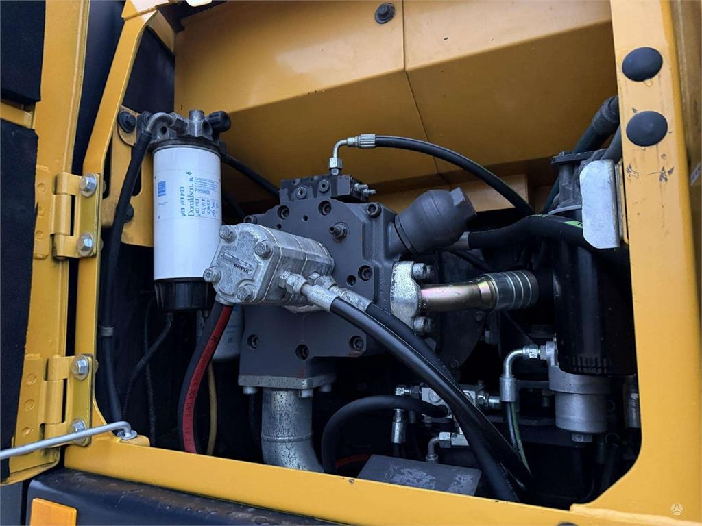 הַחכָּרָה Volvo EW 180 C Volvo EW 180 C: תמונה 13 הַחכָּרָה Volvo EW 180 C Volvo EW 180 C: תמונה 13