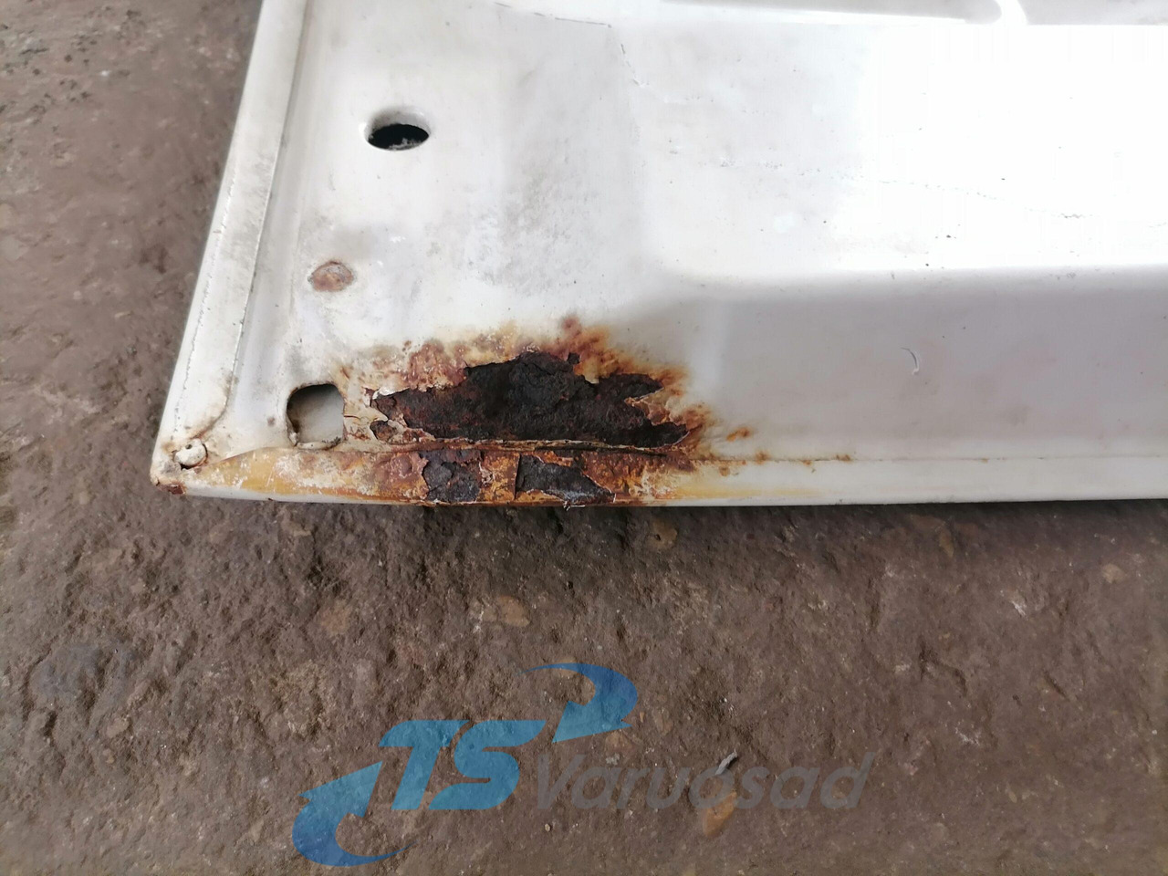 Grille panel 8191220 - גריל עבור משאית: תמונה 4 Grille panel 8191220 - גריל עבור משאית: תמונה 4