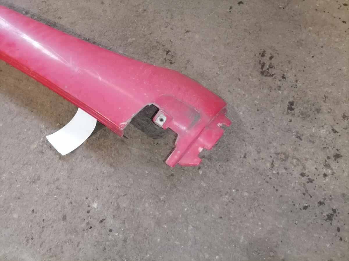 MAN A piilari katteplastik, parem 81624100042 - גריל עבור משאית: תמונה 3 MAN A piilari katteplastik, parem 81624100042 - גריל עבור משאית: תמונה 3