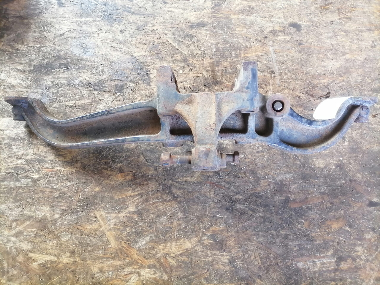 MAN Air suspension bracket 81436303168 - סרן וחלקים עבור משאית: תמונה 2 MAN Air suspension bracket 81436303168 - סרן וחלקים עבור משאית: תמונה 2