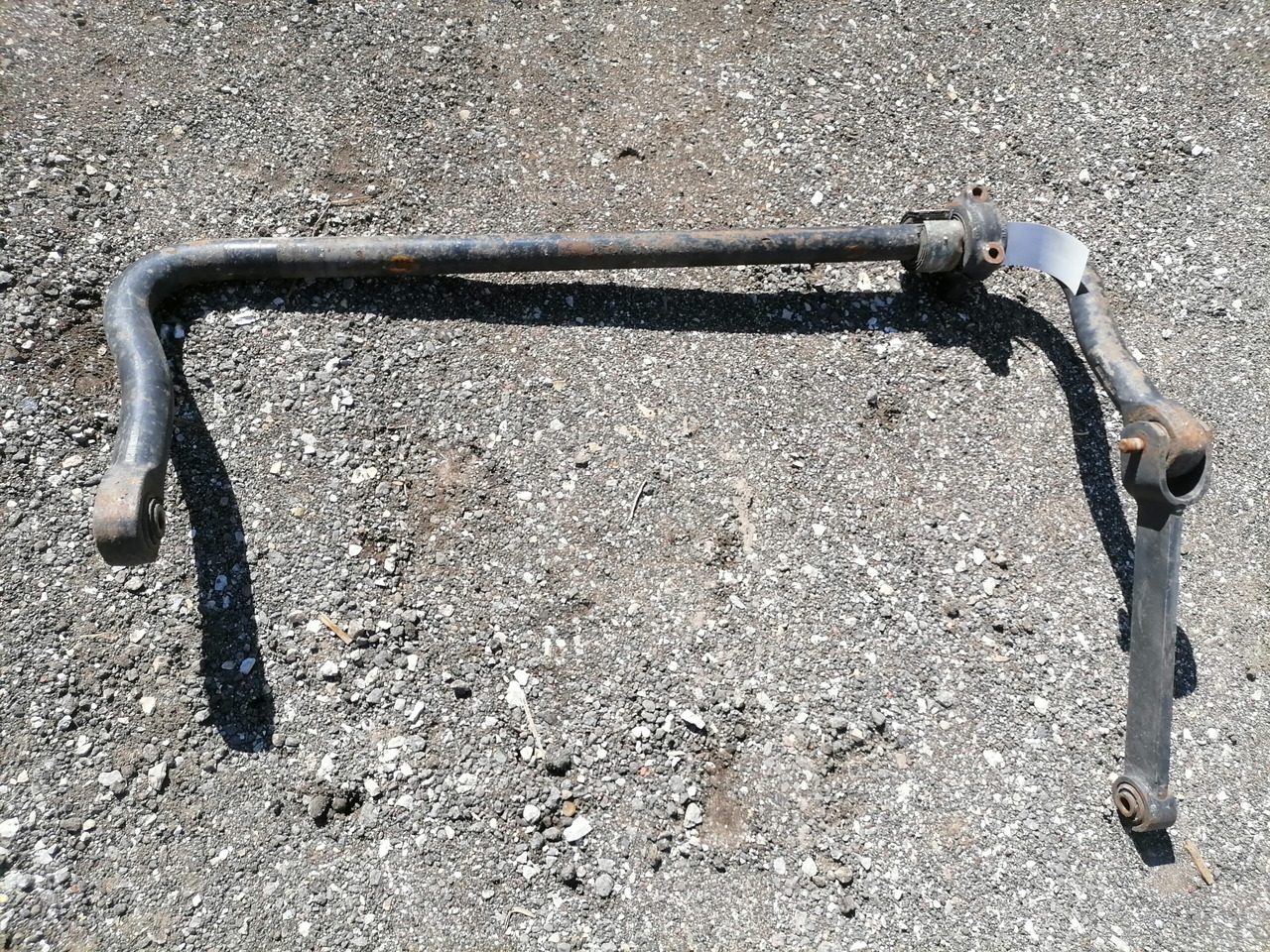 MAN Anti-roll bar 81437156074 - סרגל נגד גלגול עבור משאית: תמונה 2 MAN Anti-roll bar 81437156074 - סרגל נגד גלגול עבור משאית: תמונה 2