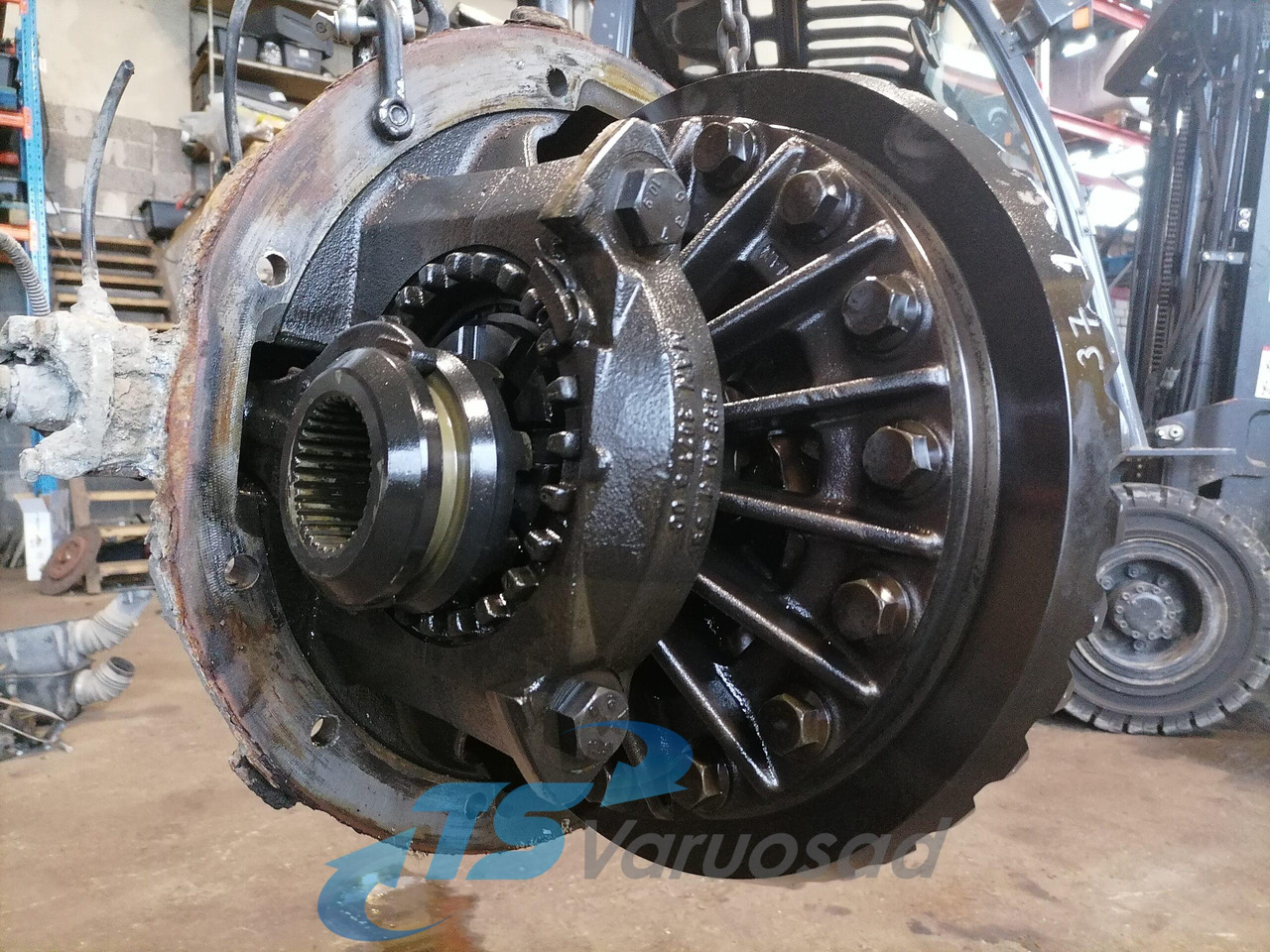 MAN Axel gear 3,7 81350106133 - הנעה סופית עבור משאית: תמונה 3 MAN Axel gear 3,7 81350106133 - הנעה סופית עבור משאית: תמונה 3