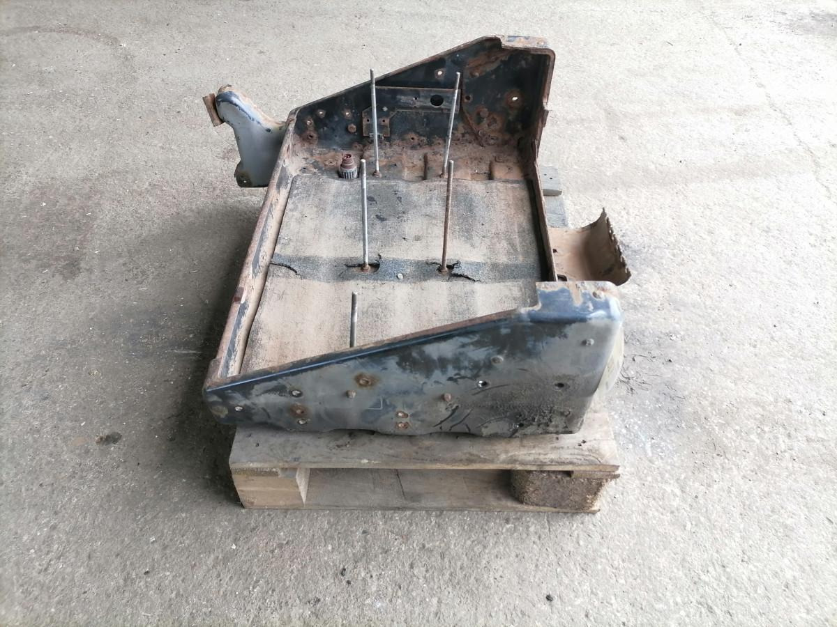 MAN Battery box 81418605363 - מצבר עבור משאית: תמונה 3 MAN Battery box 81418605363 - מצבר עבור משאית: תמונה 3