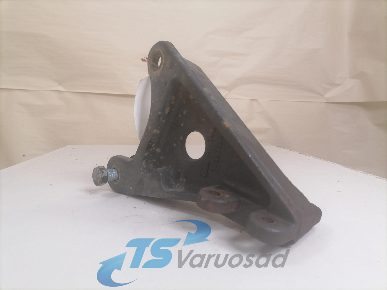 MAN Bummmmper bracket 81416503017 - פגוש עבור משאית: תמונה 3 MAN Bummmmper bracket 81416503017 - פגוש עבור משאית: תמונה 3