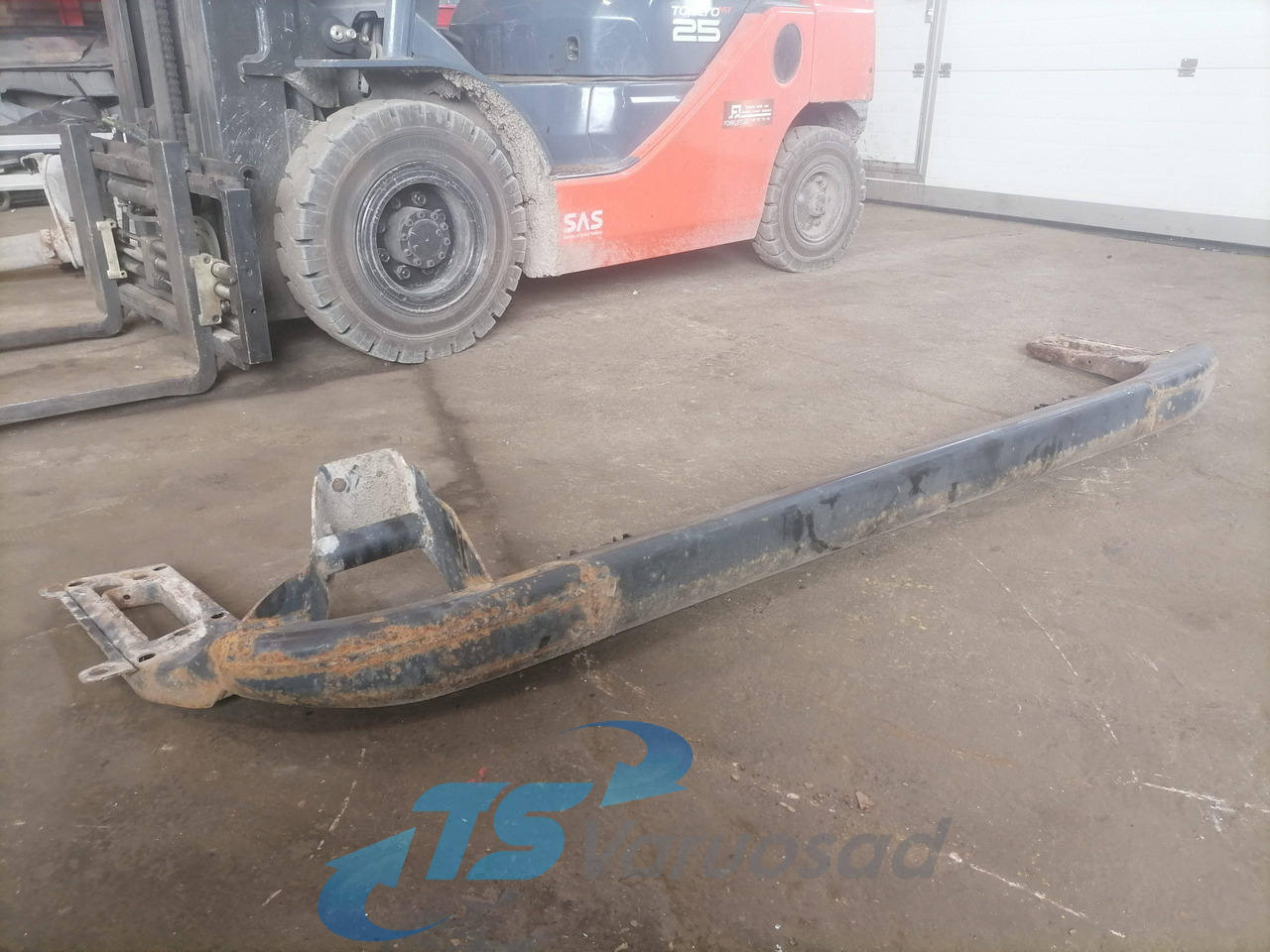 MAN Bumper 81416505013 - פגוש עבור משאית: תמונה 3 MAN Bumper 81416505013 - פגוש עבור משאית: תמונה 3
