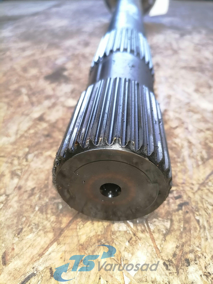 MAN Drive shaft 81355020147 - גל הנעה עבור משאית: תמונה 4 MAN Drive shaft 81355020147 - גל הנעה עבור משאית: תמונה 4