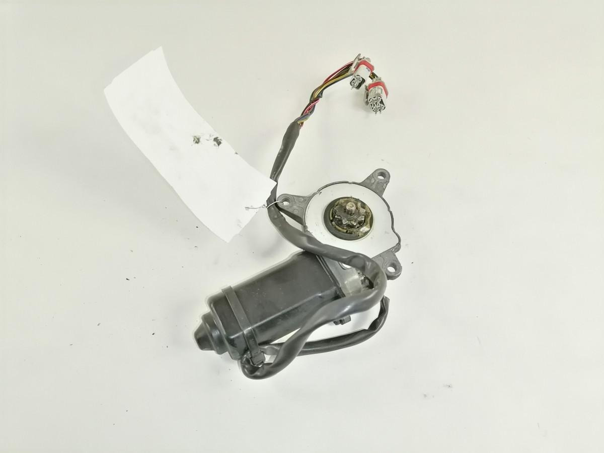 MAN Glass lift 81286016126 - חלון וחלקים עבור משאית: תמונה 2 MAN Glass lift 81286016126 - חלון וחלקים עבור משאית: תמונה 2