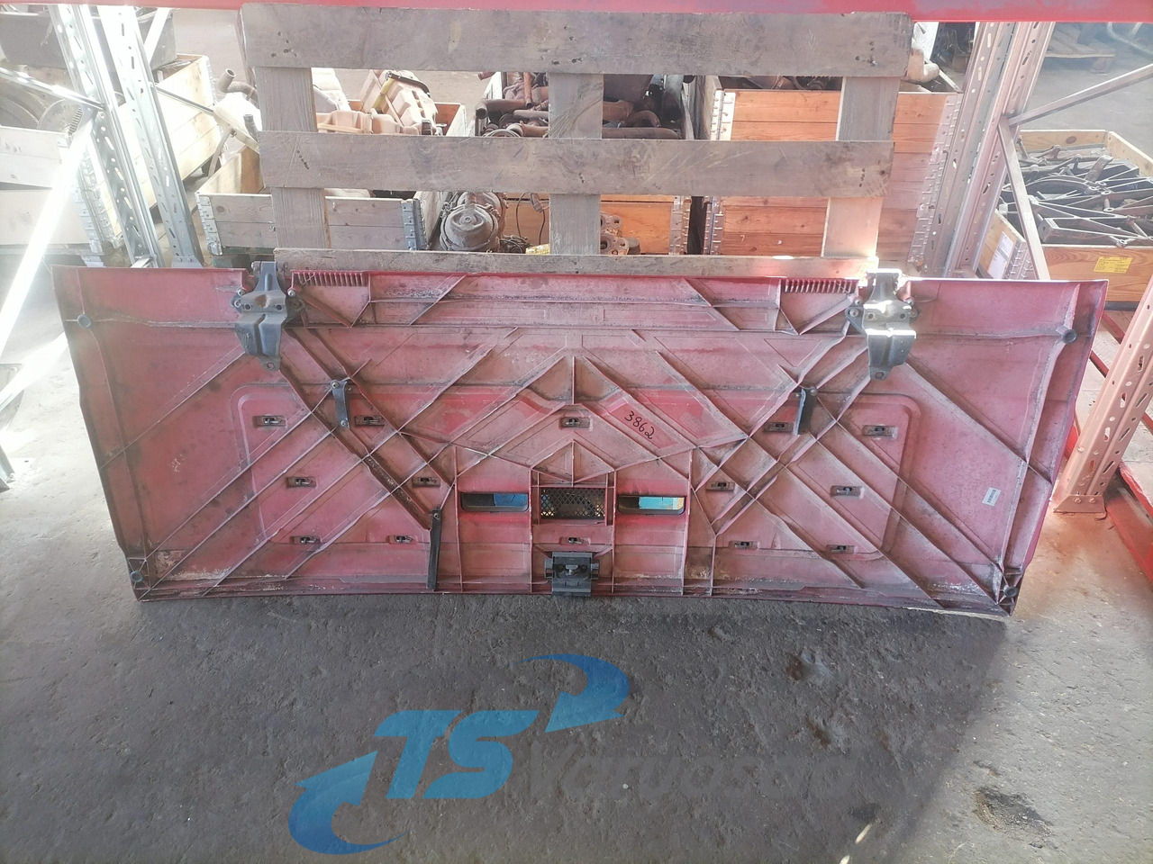 MAN Grille panel 81611100053 - גריל עבור משאית: תמונה 4 MAN Grille panel 81611100053 - גריל עבור משאית: תמונה 4