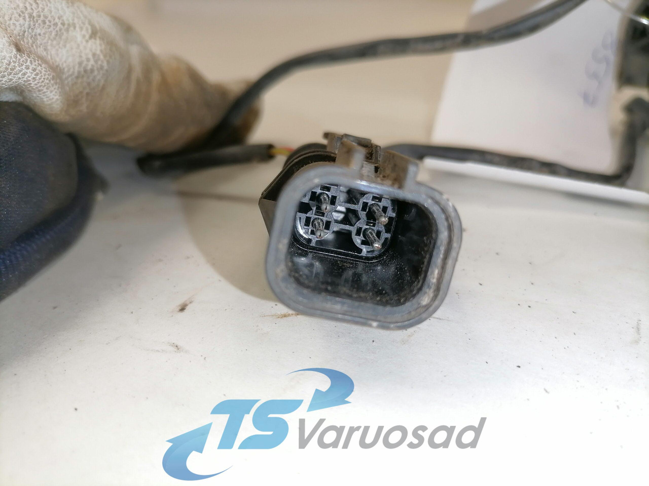 MAN Heating unit 81619020091 - חלק אוניברסלי עבור משאית: תמונה 5 MAN Heating unit 81619020091 - חלק אוניברסלי עבור משאית: תמונה 5