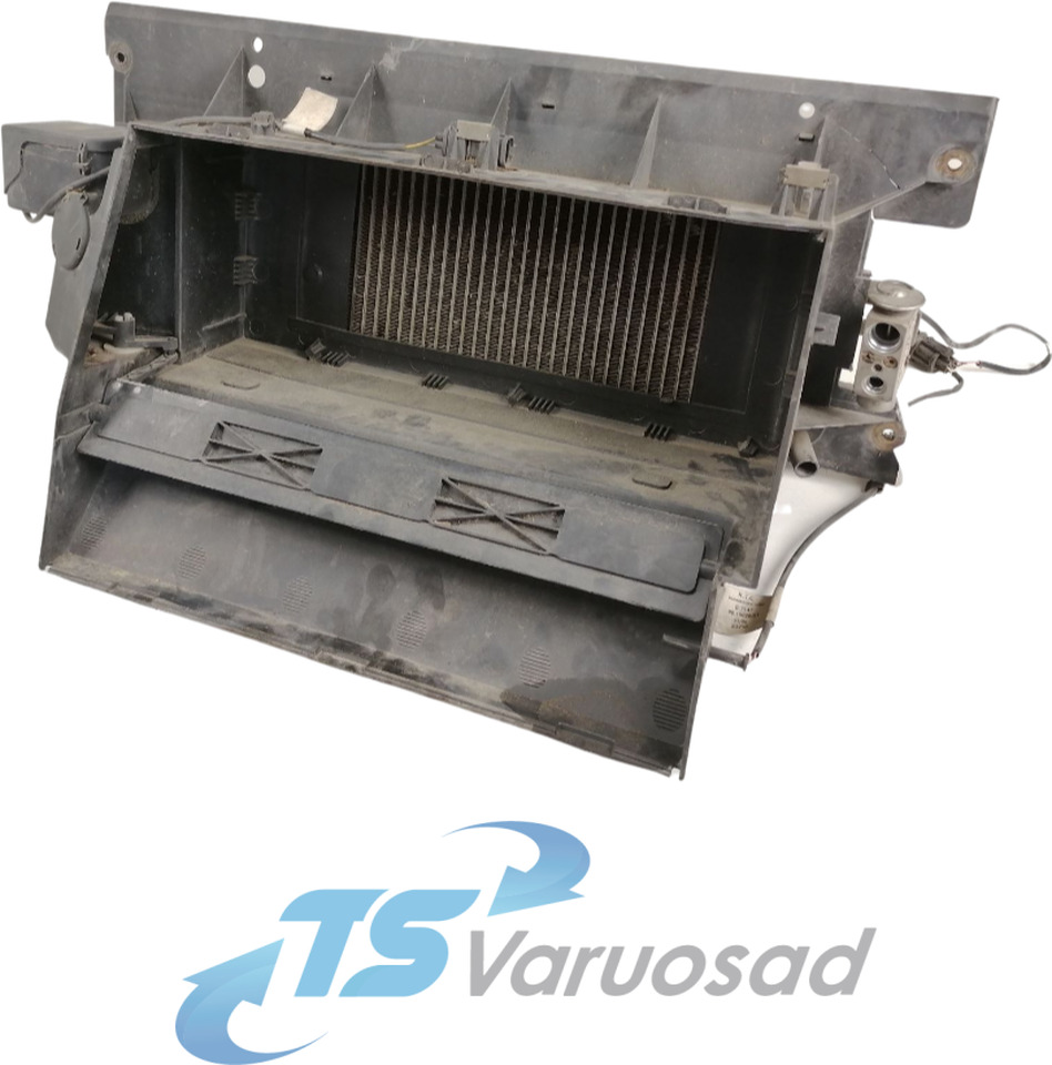 MAN Heating unit 81619020091 - חלק אוניברסלי עבור משאית: תמונה 1 MAN Heating unit 81619020091 - חלק אוניברסלי עבור משאית: תמונה 1