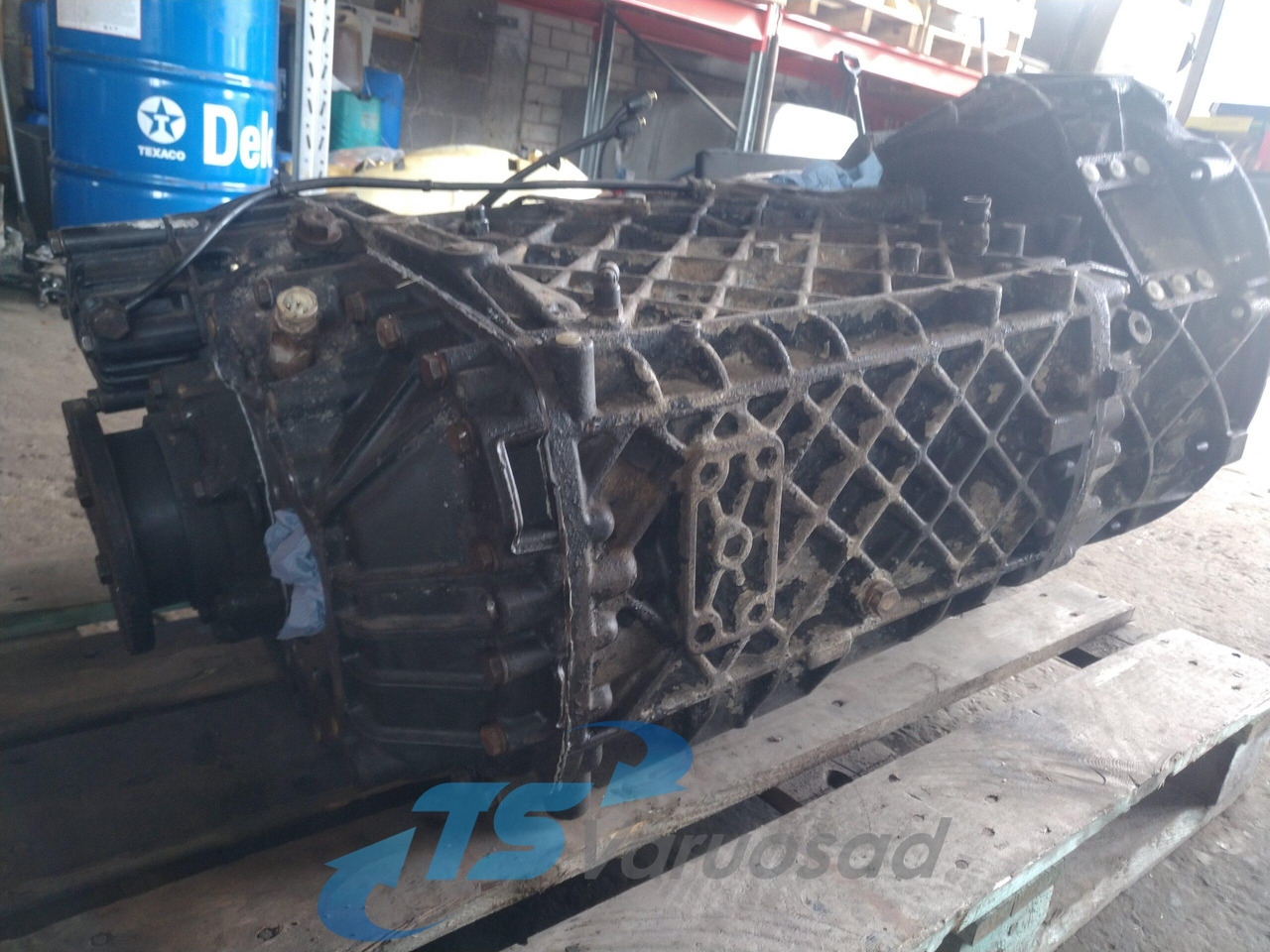 MAN Käigukast 16S-1920TD ( remonditud ) 16S2220TD - תיבת הילוכים וחלקים עבור משאית: תמונה 3 MAN Käigukast 16S-1920TD ( remonditud ) 16S2220TD - תיבת הילוכים וחלקים עבור משאית: תמונה 3