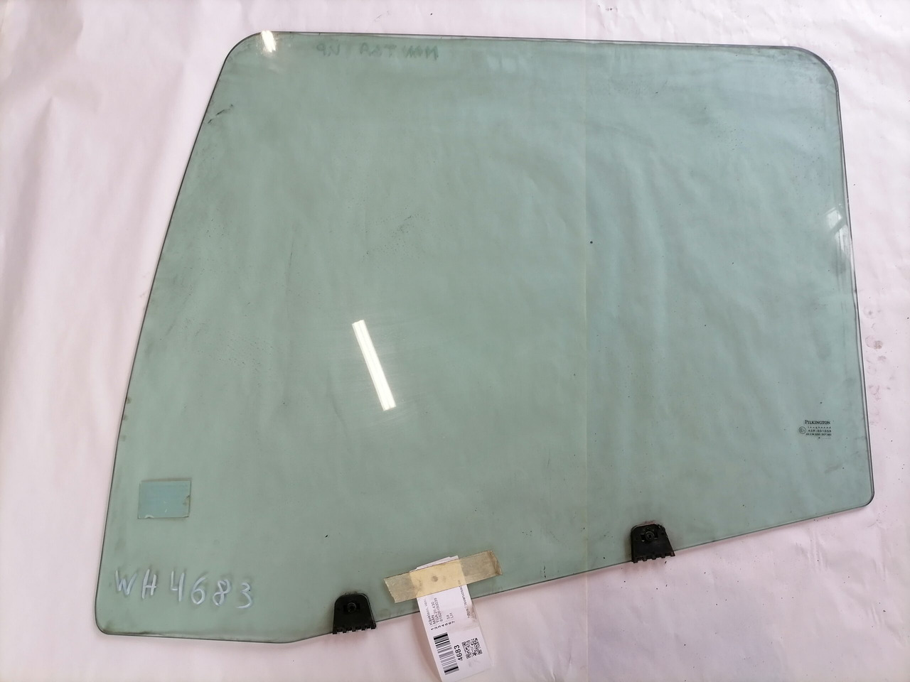 MAN Küljeklaas, vasak 81626450039 - חלון וחלקים עבור משאית: תמונה 2 MAN Küljeklaas, vasak 81626450039 - חלון וחלקים עבור משאית: תמונה 2