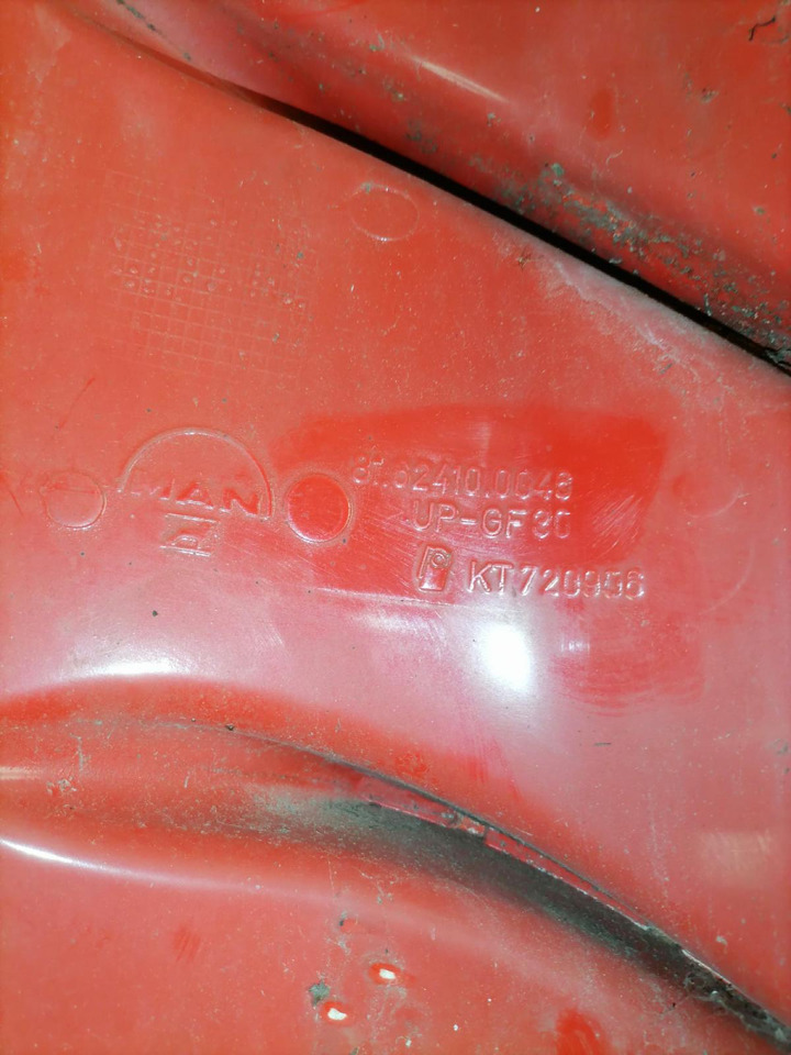 MAN MAN kabiini nurgapõsk, parem 81624100046 - גריל עבור משאית: תמונה 4 MAN MAN kabiini nurgapõsk, parem 81624100046 - גריל עבור משאית: תמונה 4