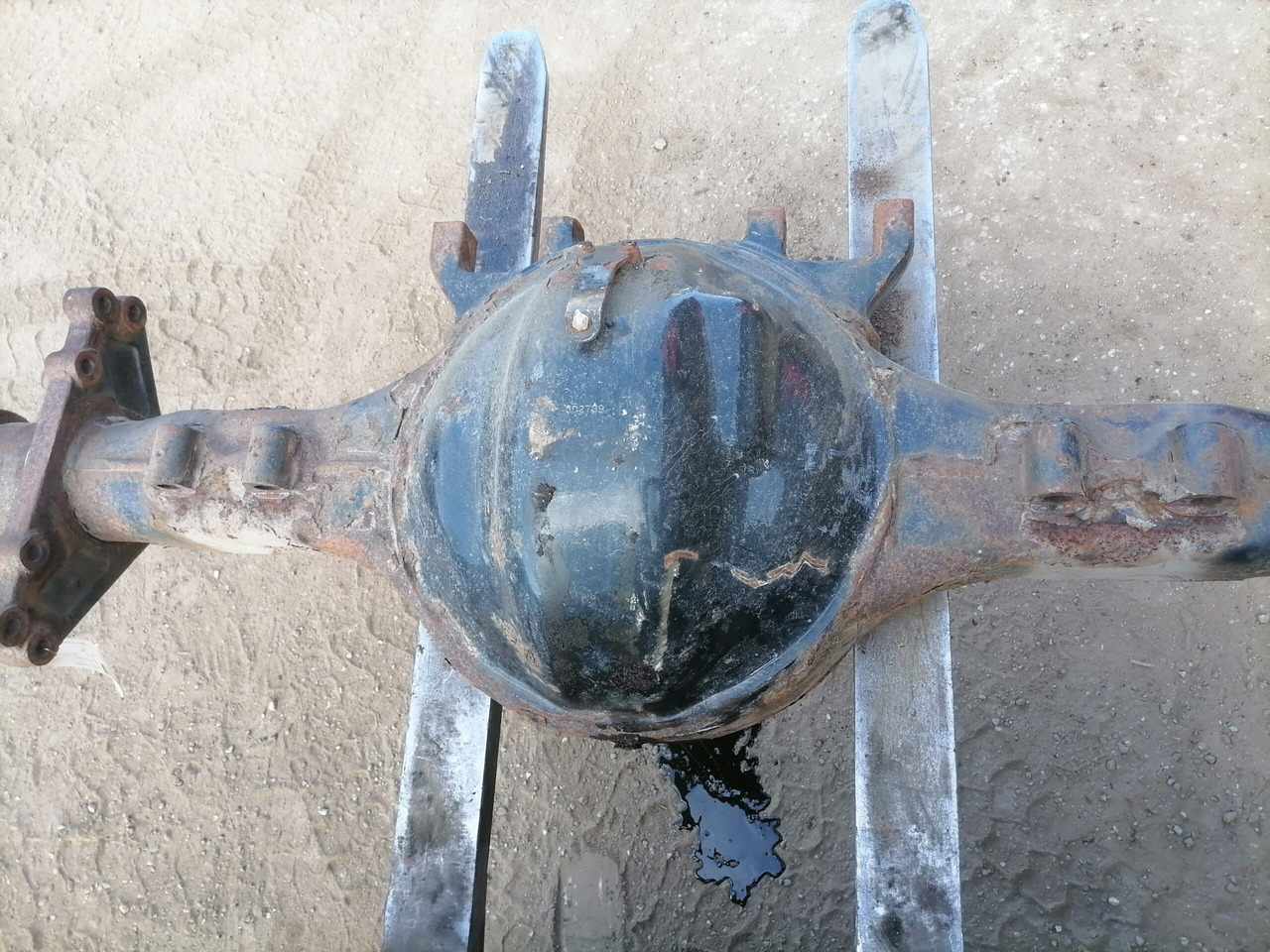 MAN Rear axel housing 81354015434 - סרן וחלקים עבור משאית: תמונה 5 MAN Rear axel housing 81354015434 - סרן וחלקים עבור משאית: תמונה 5