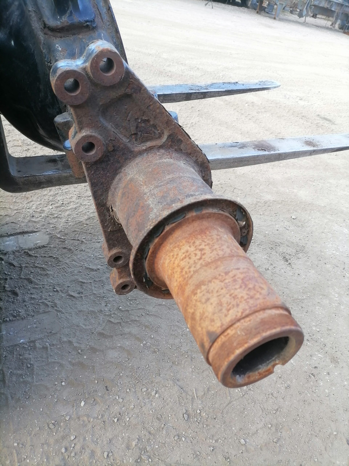 MAN Rear axel housing 81354015434 - סרן וחלקים עבור משאית: תמונה 4 MAN Rear axel housing 81354015434 - סרן וחלקים עבור משאית: תמונה 4