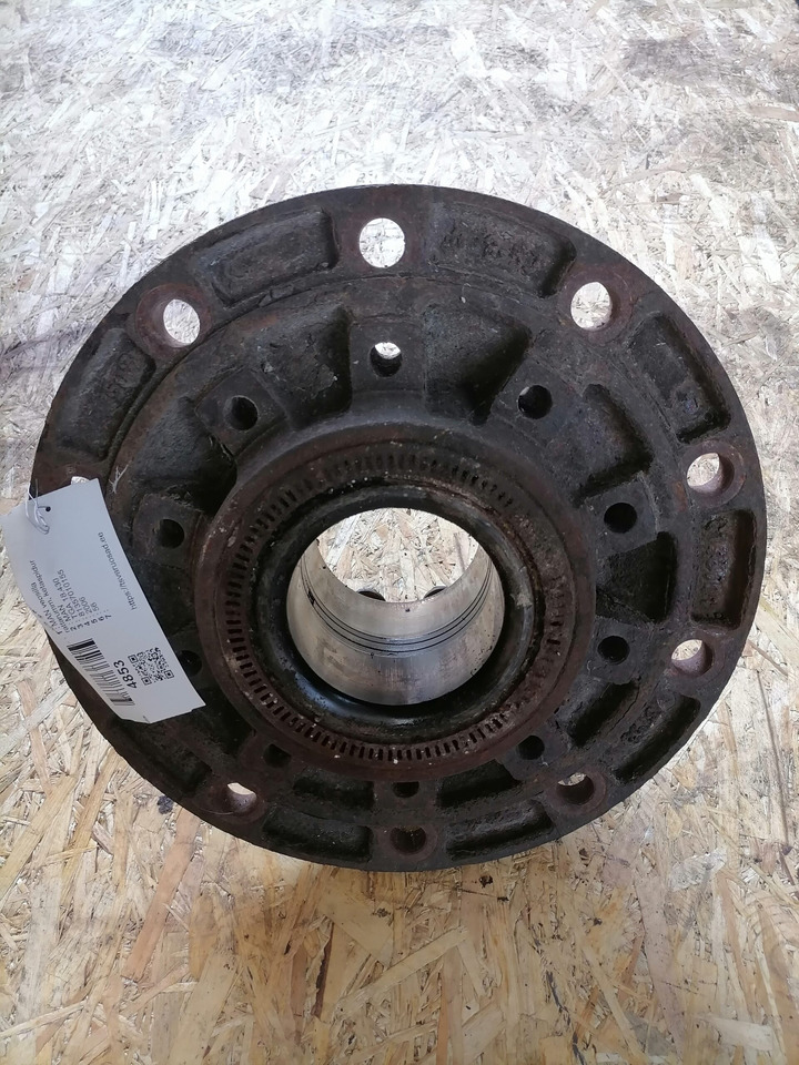 MAN Rear axel hub 81357010155 - חלק אוניברסלי עבור משאית: תמונה 4 MAN Rear axel hub 81357010155 - חלק אוניברסלי עבור משאית: תמונה 4