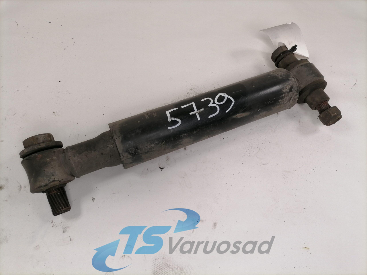 MAN Rear axel shock absorber 311480 - בולם זעזועים עבור משאית: תמונה 1 MAN Rear axel shock absorber 311480 - בולם זעזועים עבור משאית: תמונה 1