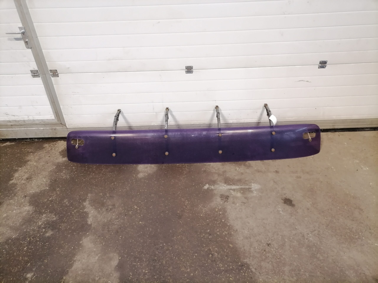 MAN Sun visor 81637010032 - גוף וחלק חיצוני עבור משאית: תמונה 1 MAN Sun visor 81637010032 - גוף וחלק חיצוני עבור משאית: תמונה 1