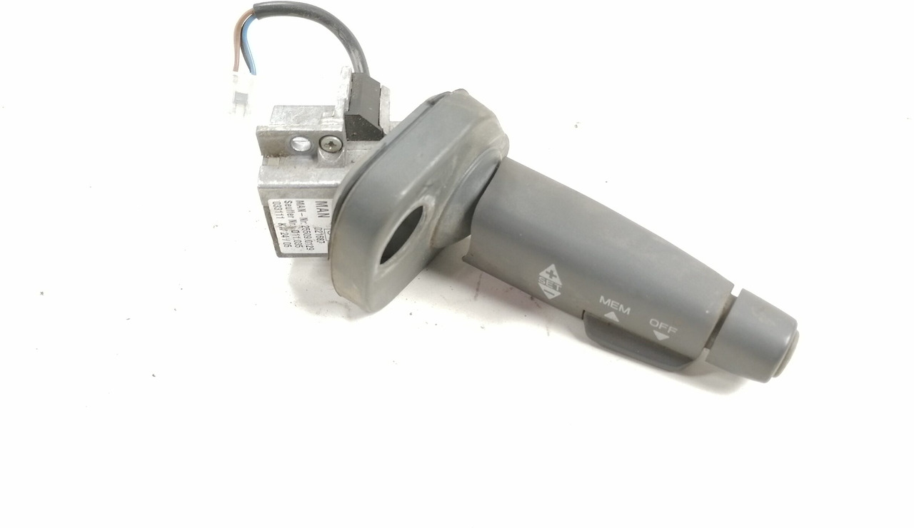 MAN Switch, cruise control 255090129 - מערכת חשמל עבור משאית: תמונה 1 MAN Switch, cruise control 255090129 - מערכת חשמל עבור משאית: תמונה 1