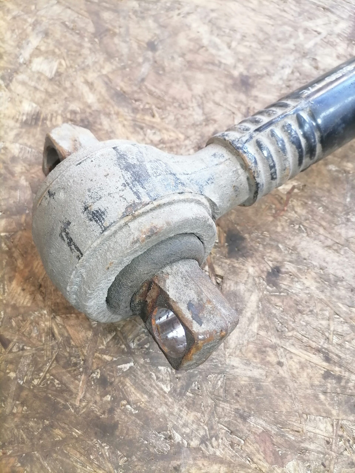 MAN Torque rod 81432206236 - סרן וחלקים עבור משאית: תמונה 2 MAN Torque rod 81432206236 - סרן וחלקים עבור משאית: תמונה 2