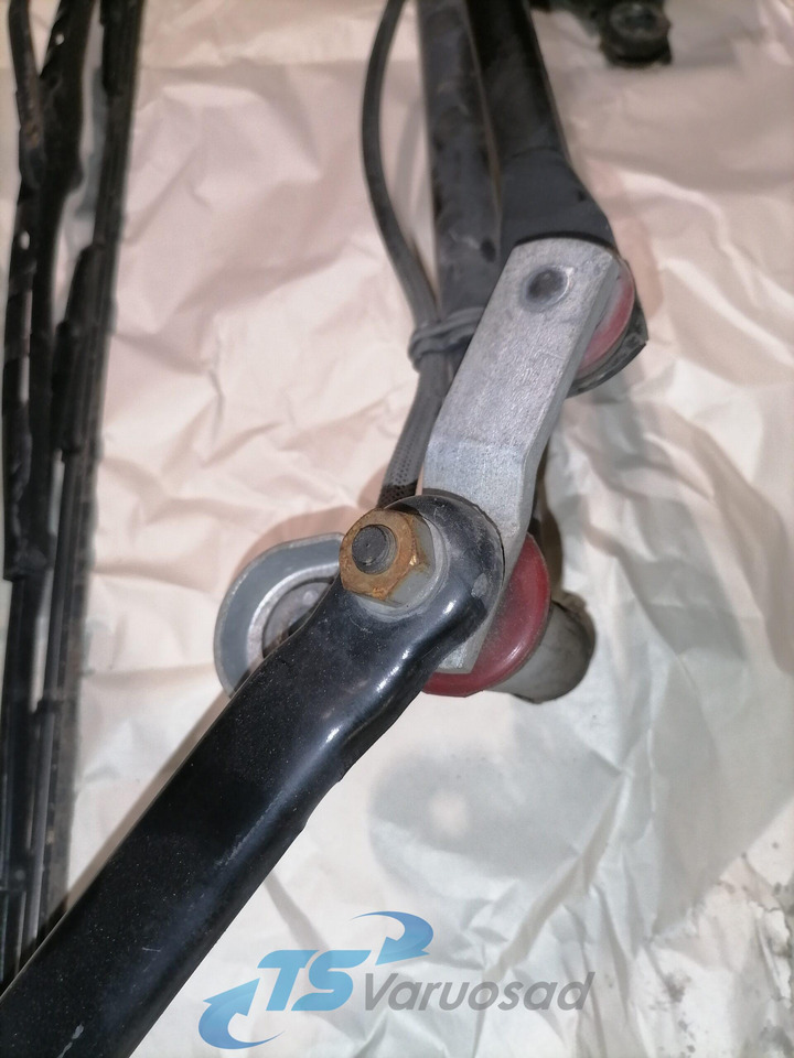 MAN Wiper frame 335013 - מגב עבור משאית: תמונה 2 MAN Wiper frame 335013 - מגב עבור משאית: תמונה 2