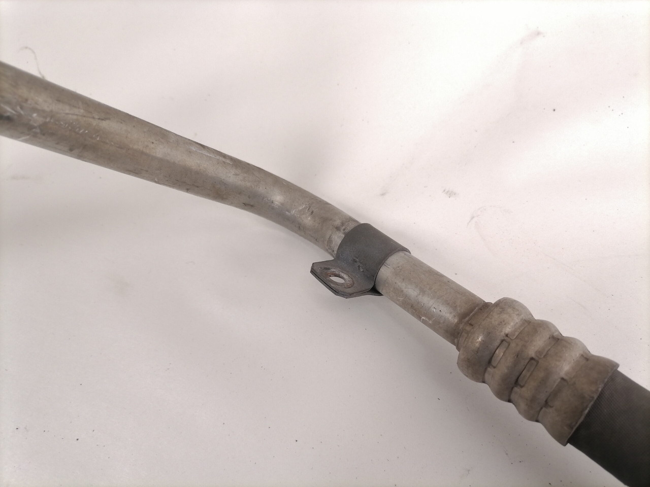 Mercedes-Benz A/C pipe A9608307517 - חימום/ אוורור עבור משאית: תמונה 4 Mercedes-Benz A/C pipe A9608307517 - חימום/ אוורור עבור משאית: תמונה 4