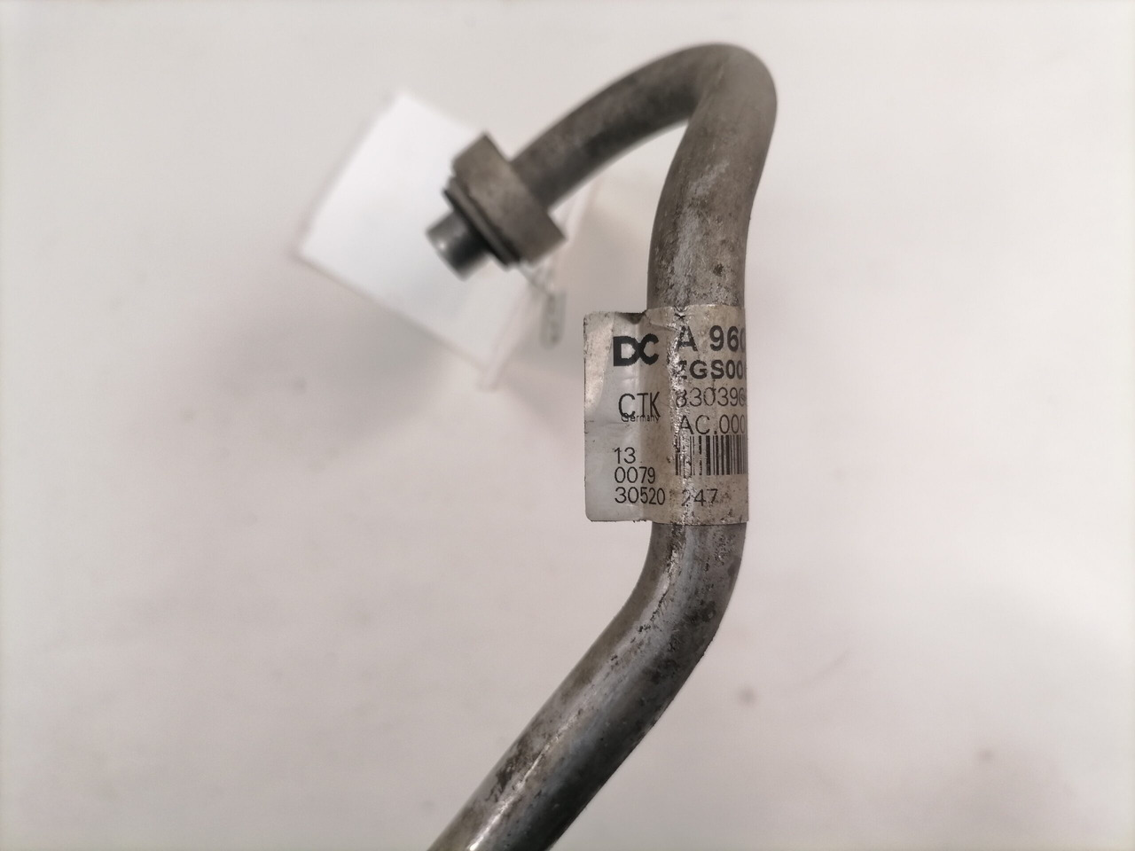 Mercedes-Benz A/C pipe A9608308817 - חימום/ אוורור עבור משאית: תמונה 4 Mercedes-Benz A/C pipe A9608308817 - חימום/ אוורור עבור משאית: תמונה 4