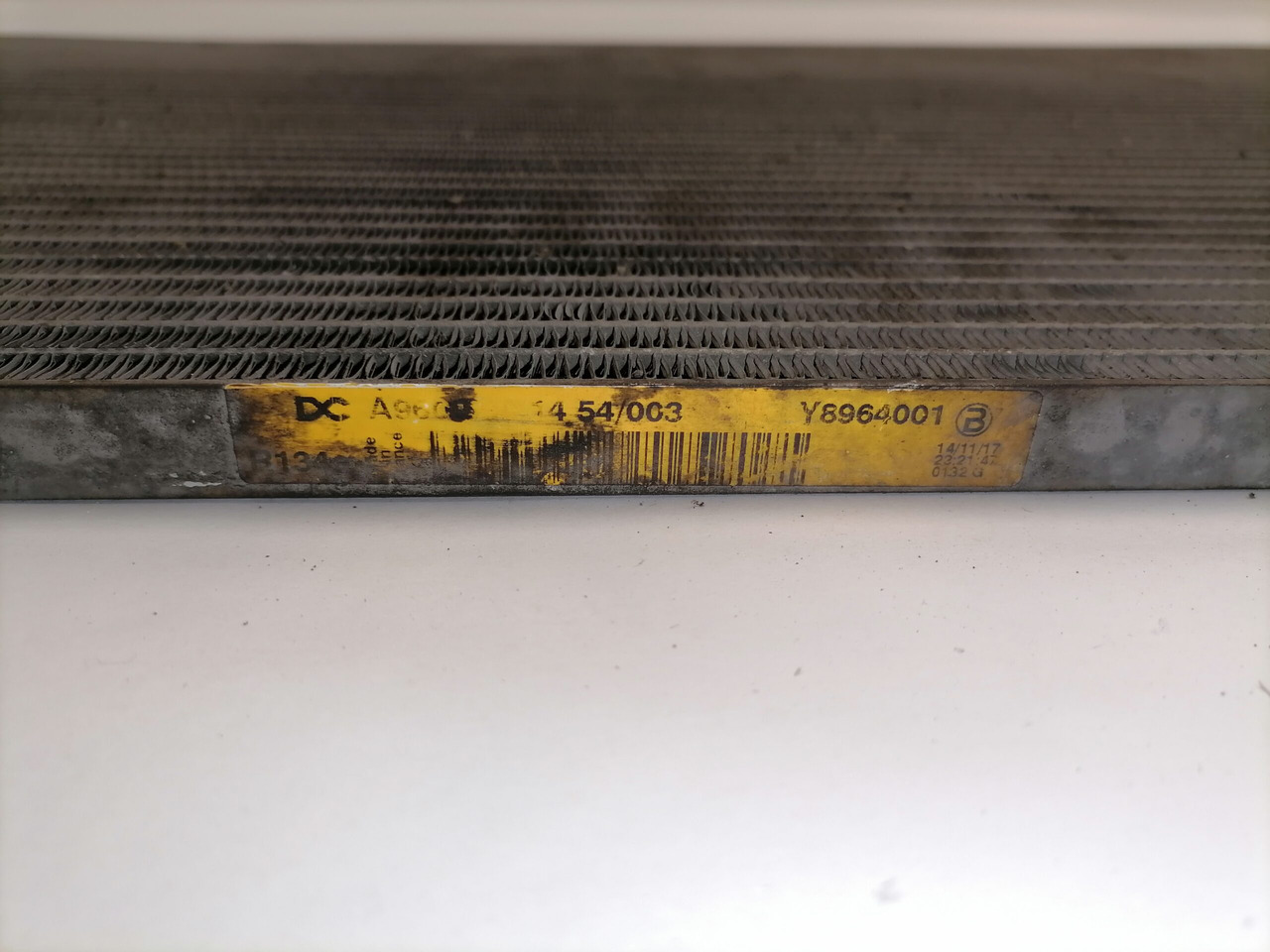 Mercedes-Benz A/C radiator A9605001454 - חימום/ אוורור עבור משאית: תמונה 5 Mercedes-Benz A/C radiator A9605001454 - חימום/ אוורור עבור משאית: תמונה 5