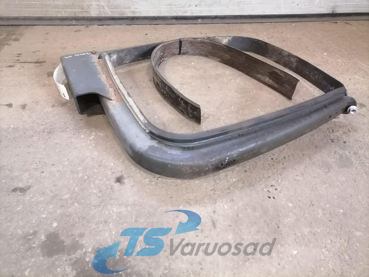 Mercedes-Benz ADBlue paagi kandur A9304703242 - מערכת דלק עבור משאית: תמונה 2 Mercedes-Benz ADBlue paagi kandur A9304703242 - מערכת דלק עבור משאית: תמונה 2