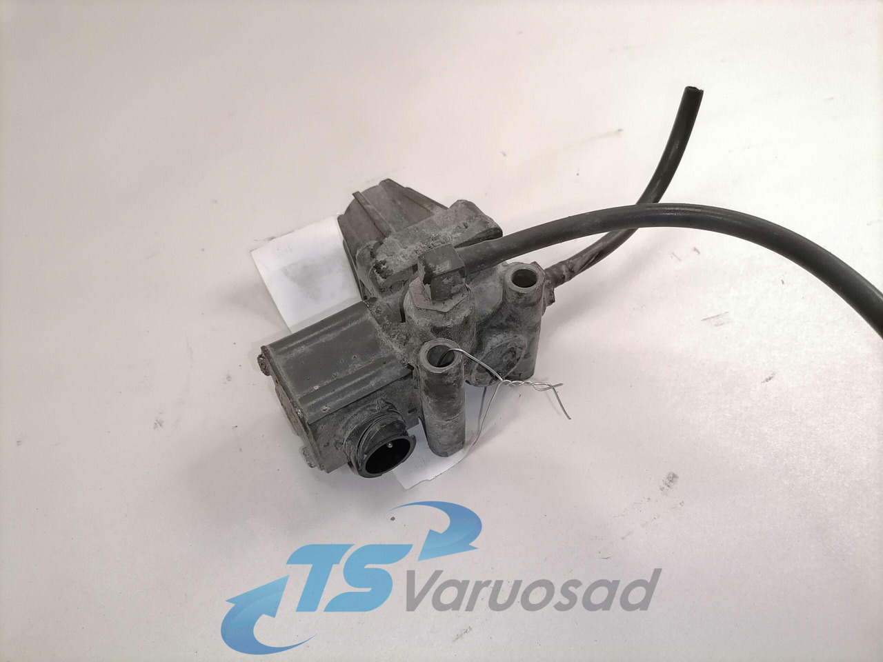 Mercedes-Benz Air pressure control valve A0044310306 - שסתום בלמים עבור משאית: תמונה 1 Mercedes-Benz Air pressure control valve A0044310306 - שסתום בלמים עבור משאית: תמונה 1