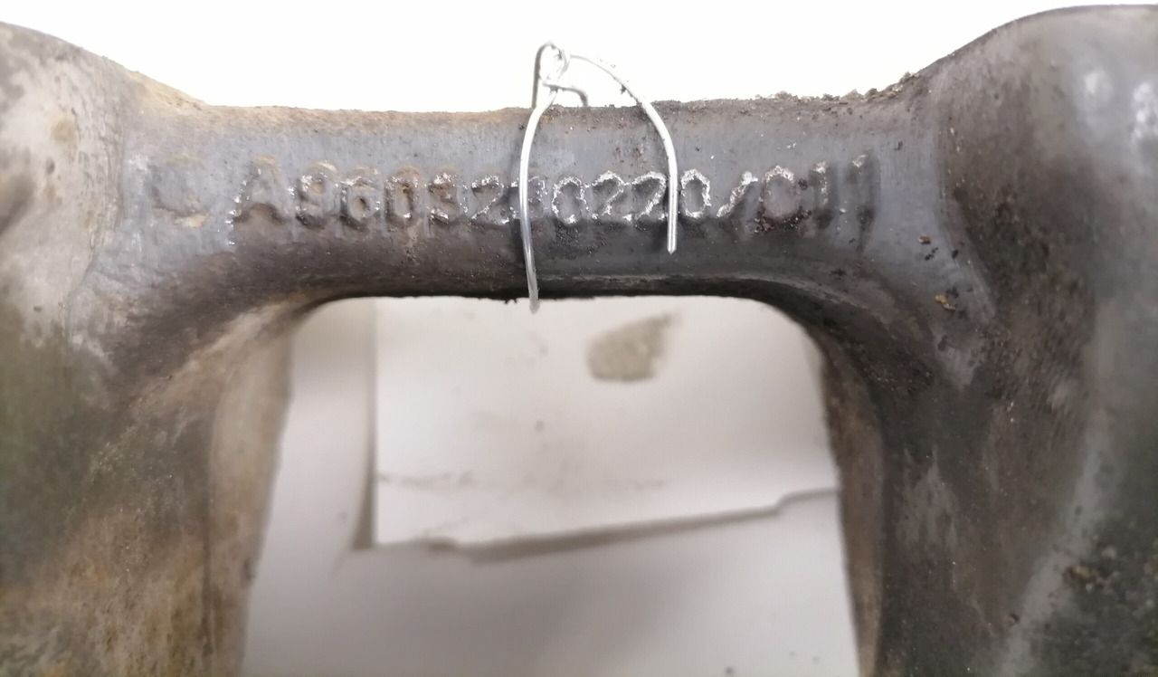 Mercedes-Benz Anti-roll bar bracket A9603230220 - סרגל נגד גלגול עבור משאית: תמונה 3 Mercedes-Benz Anti-roll bar bracket A9603230220 - סרגל נגד גלגול עבור משאית: תמונה 3