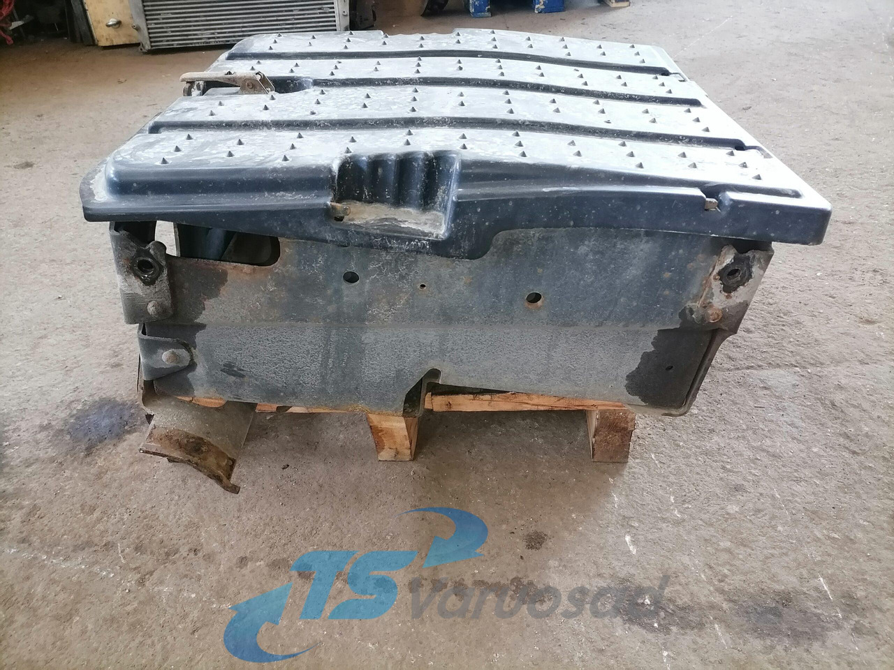 Mercedes-Benz Battery box A9304200268 - מצבר עבור משאית: תמונה 5 Mercedes-Benz Battery box A9304200268 - מצבר עבור משאית: תמונה 5