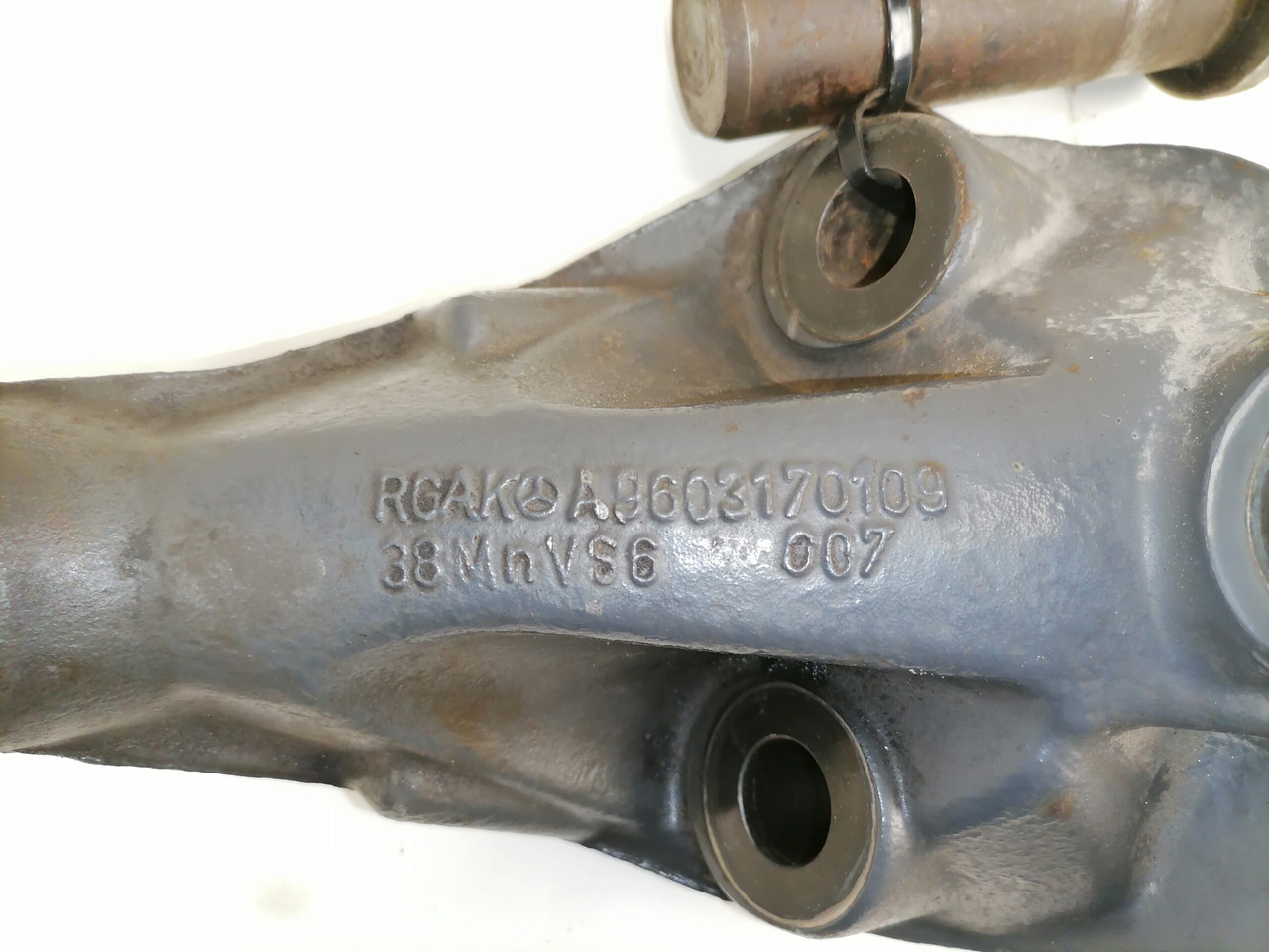 Mercedes-Benz Bracket A9603170109 - מסגרת/ שלדה עבור משאית: תמונה 4 Mercedes-Benz Bracket A9603170109 - מסגרת/ שלדה עבור משאית: תמונה 4