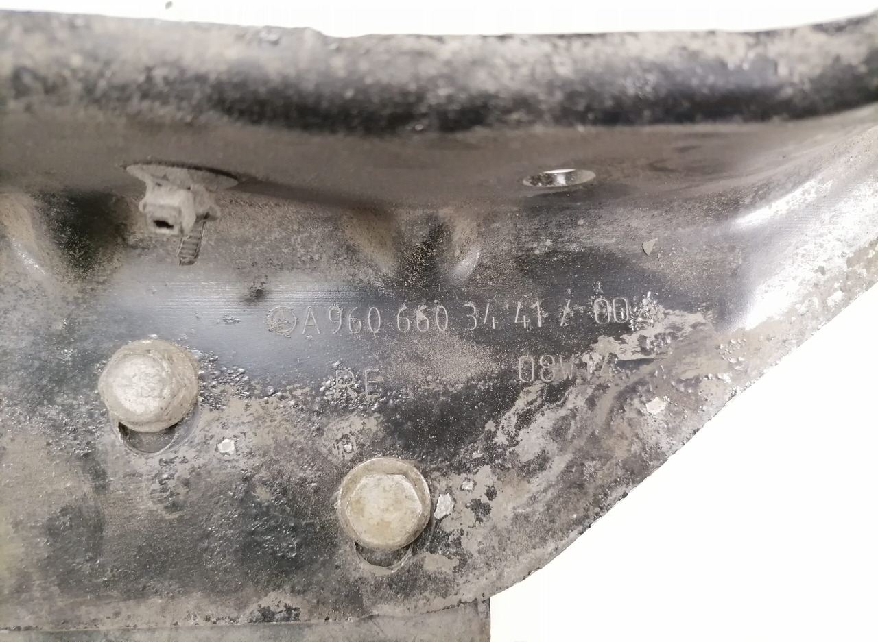 Mercedes-Benz Bracket A9606603441 - מסגרת/ שלדה עבור משאית: תמונה 3 Mercedes-Benz Bracket A9606603441 - מסגרת/ שלדה עבור משאית: תמונה 3