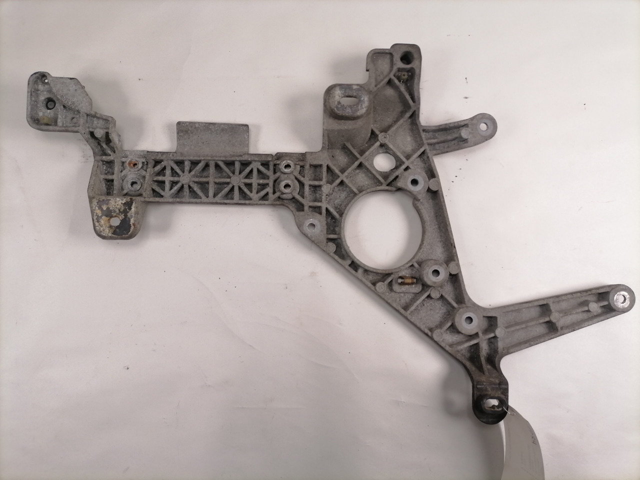 Mercedes-Benz Bracket A9608801265 - מסגרת/ שלדה עבור משאית: תמונה 4 Mercedes-Benz Bracket A9608801265 - מסגרת/ שלדה עבור משאית: תמונה 4