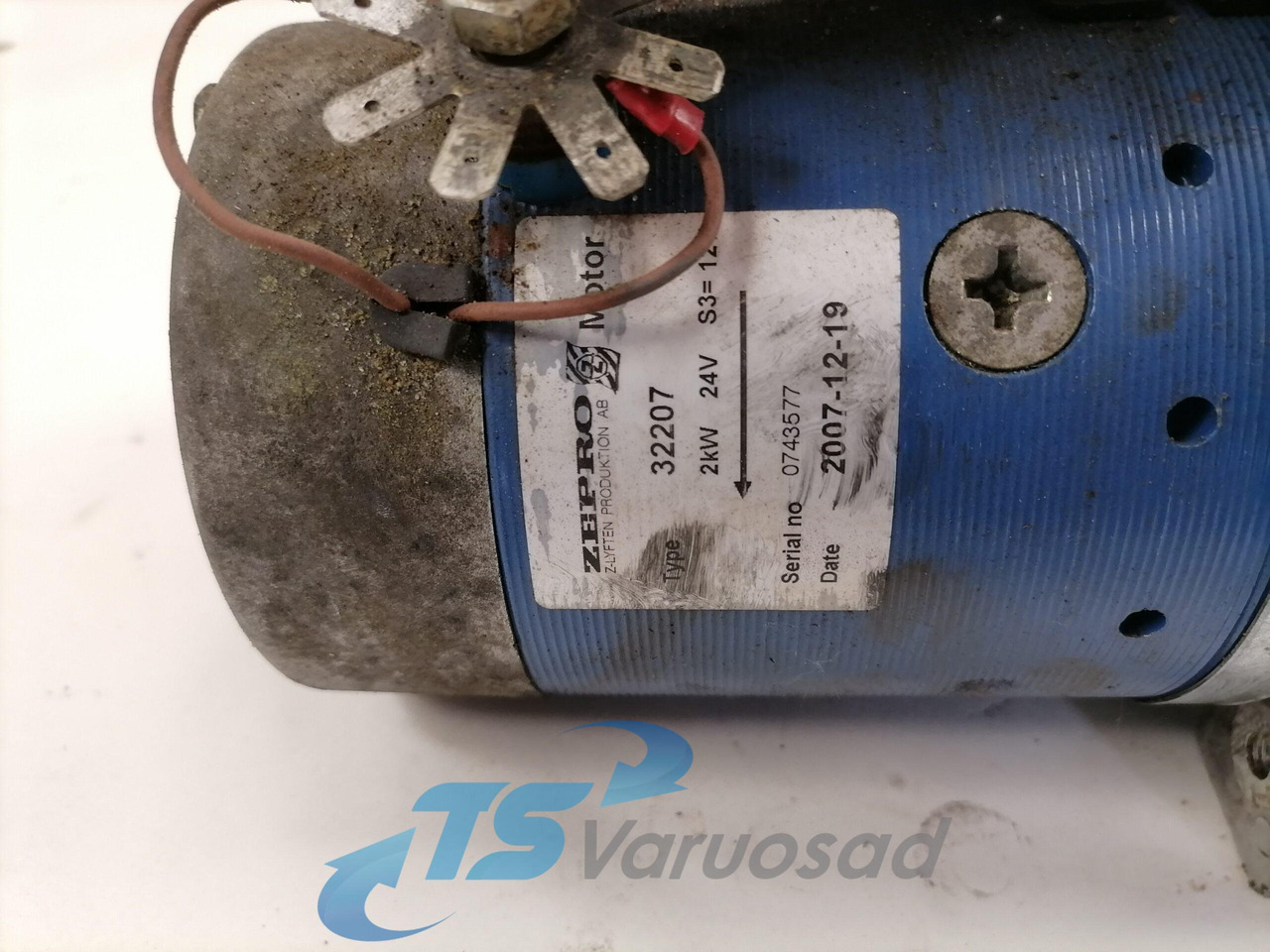 Mercedes-Benz Hüdrojaam, ZEPRO 32207 - חלק אוניברסלי עבור משאית: תמונה 4 Mercedes-Benz Hüdrojaam, ZEPRO 32207 - חלק אוניברסלי עבור משאית: תמונה 4