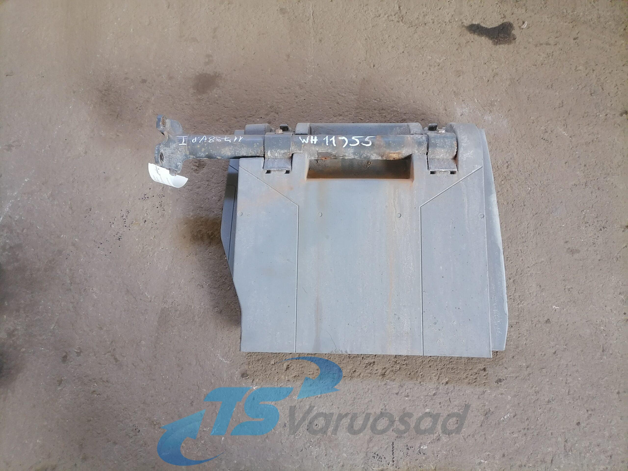 Mercedes-Benz Poritiib A9305200019 - חלק אוניברסלי עבור משאית: תמונה 1 Mercedes-Benz Poritiib A9305200019 - חלק אוניברסלי עבור משאית: תמונה 1