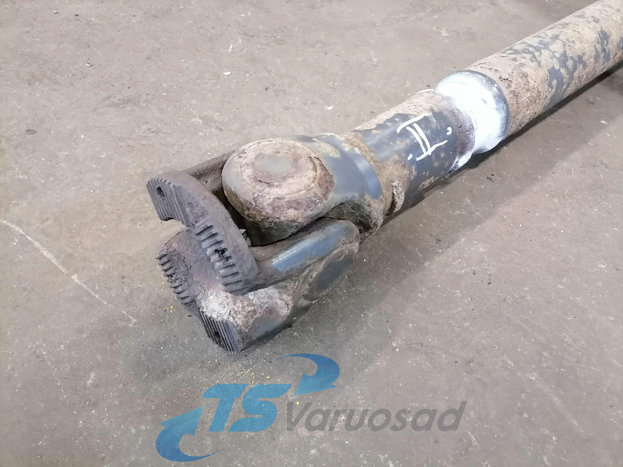 Mercedes-Benz Propeller shaft A6574101802 - גל מדחף עבור משאית: תמונה 3 Mercedes-Benz Propeller shaft A6574101802 - גל מדחף עבור משאית: תמונה 3