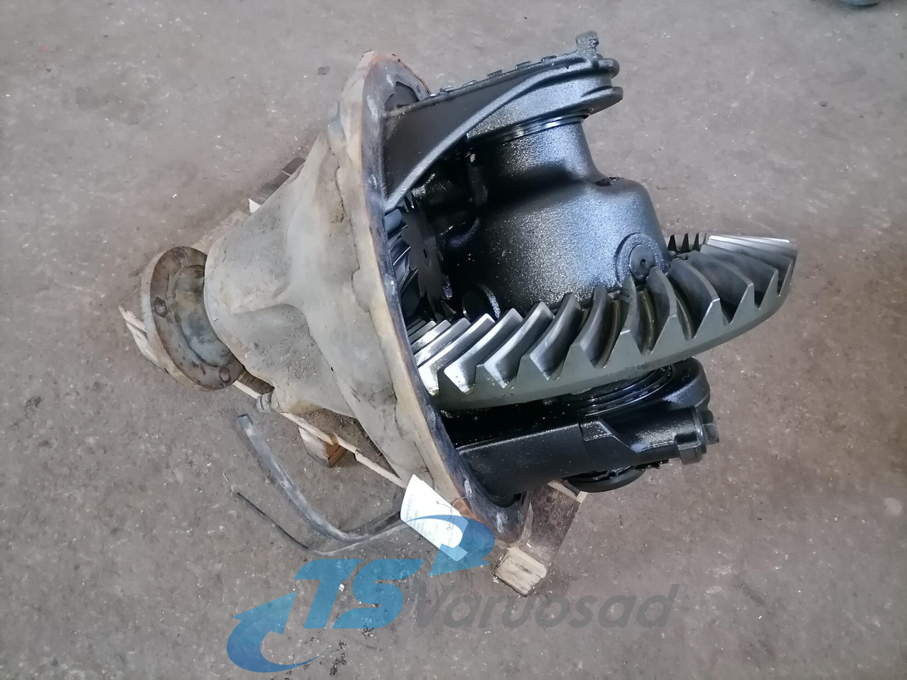 Mercedes-Benz Reduktor HL 6/3 DCLS - 13 / 2,846 A0003504303 - הנעה סופית עבור משאית: תמונה 4 Mercedes-Benz Reduktor HL 6/3 DCLS - 13 / 2,846 A0003504303 - הנעה סופית עבור משאית: תמונה 4