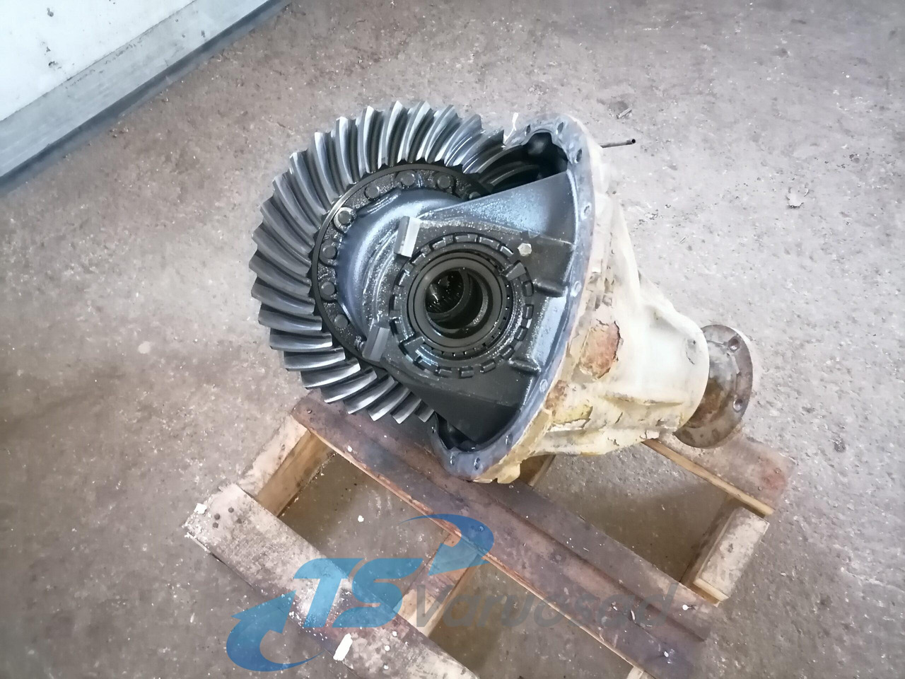 Mercedes-Benz Reduktor HL 6/3 DCLS - 13 / 2,846 A0003504303 - הנעה סופית עבור משאית: תמונה 1 Mercedes-Benz Reduktor HL 6/3 DCLS - 13 / 2,846 A0003504303 - הנעה סופית עבור משאית: תמונה 1
