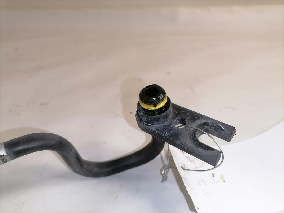 Scania A/C pipe 2483734 - חימום/ אוורור עבור משאית: תמונה 4 Scania A/C pipe 2483734 - חימום/ אוורור עבור משאית: תמונה 4