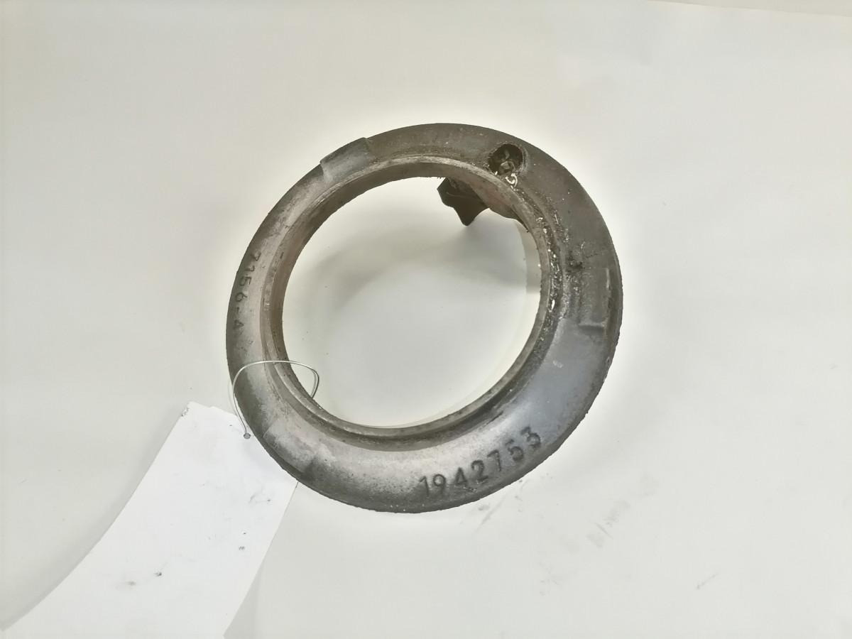 Scania Abs anduri hoidik 1942753 - סרן וחלקים עבור משאית: תמונה 3 Scania Abs anduri hoidik 1942753 - סרן וחלקים עבור משאית: תמונה 3