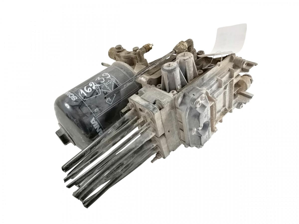 Scania Air dryer 2308777 - שסתום בלמים עבור משאית: תמונה 1 Scania Air dryer 2308777 - שסתום בלמים עבור משאית: תמונה 1