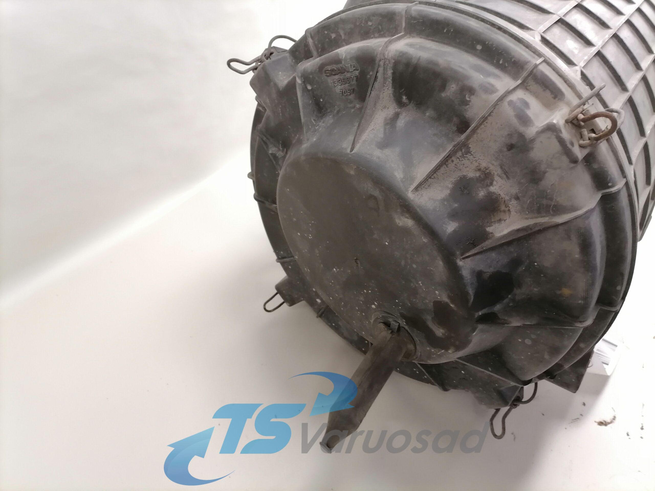 Scania Air filter housing 1335675 - מערכת כניסת אוויר עבור משאית: תמונה 5 Scania Air filter housing 1335675 - מערכת כניסת אוויר עבור משאית: תמונה 5