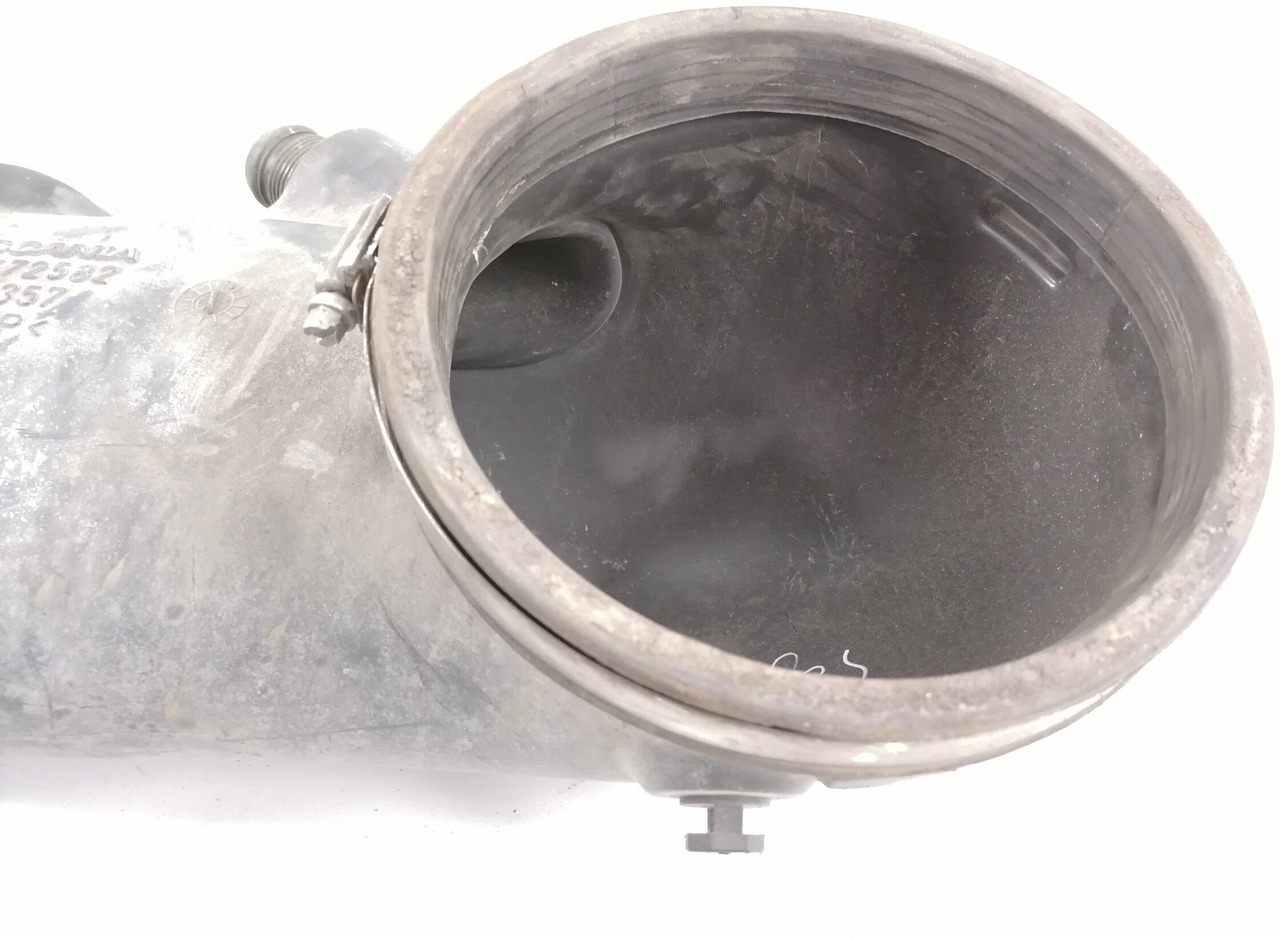Scania Air intake 1472582 - מערכת כניסת אוויר עבור משאית: תמונה 4 Scania Air intake 1472582 - מערכת כניסת אוויר עבור משאית: תמונה 4