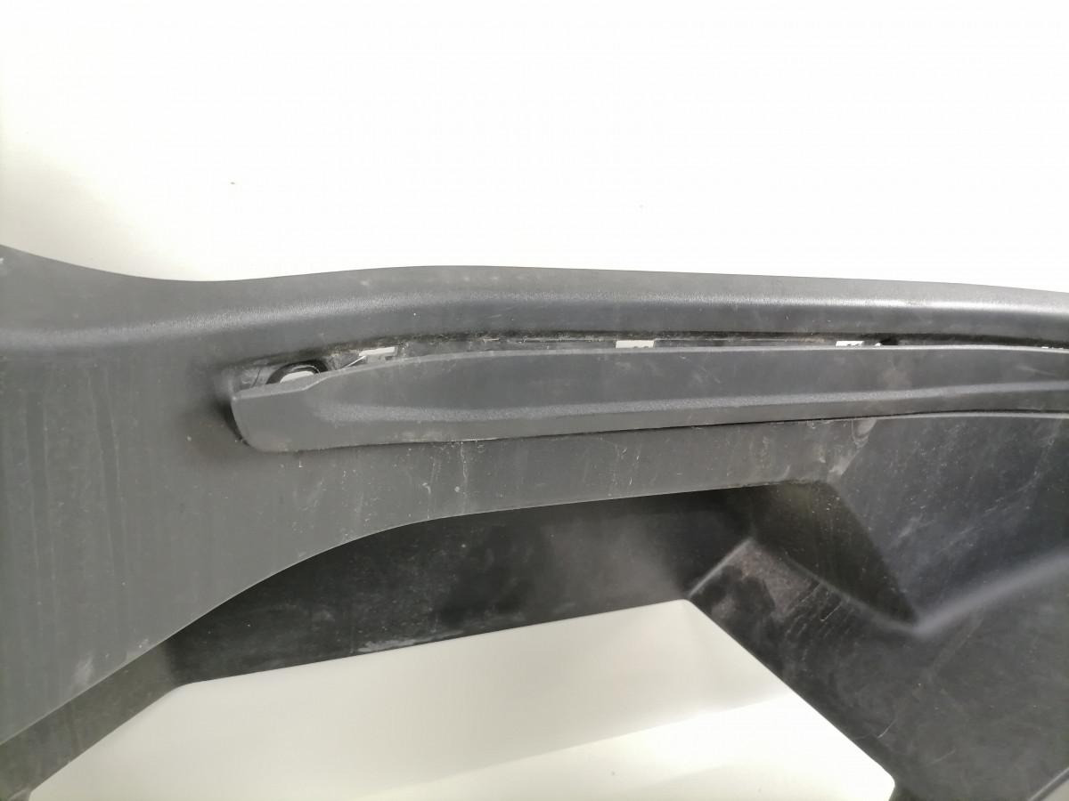 Scania Astmelaua plastik 2418447 - צעד עבור משאית: תמונה 2 Scania Astmelaua plastik 2418447 - צעד עבור משאית: תמונה 2