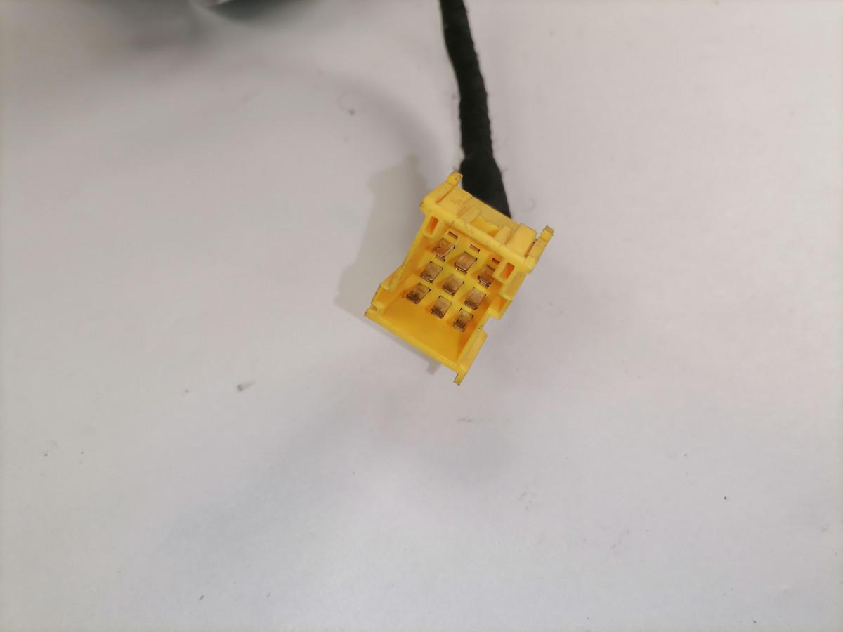 Scania Auxiliary heater 1851020 - חימום/ אוורור עבור משאית: תמונה 5 Scania Auxiliary heater 1851020 - חימום/ אוורור עבור משאית: תמונה 5