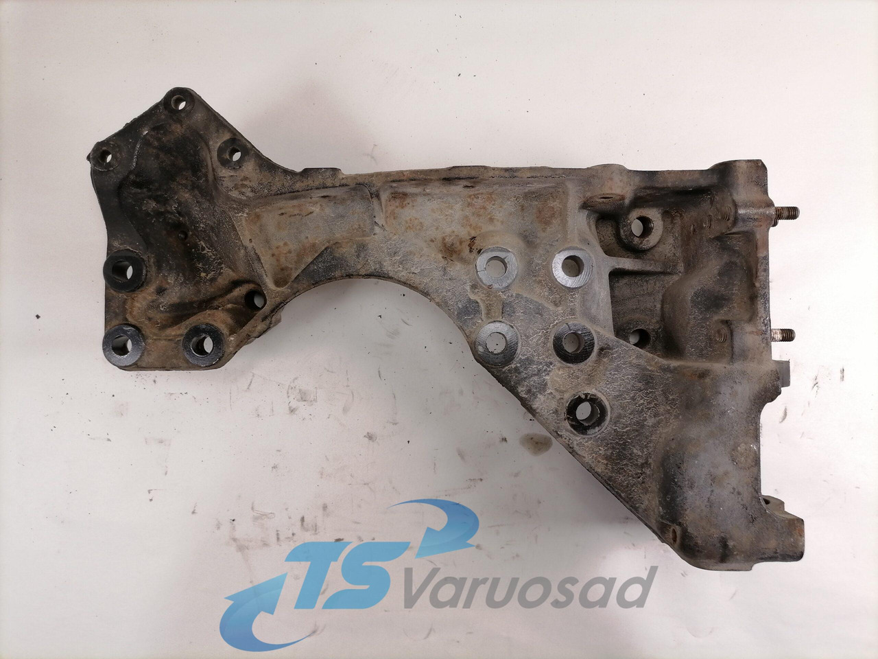 Scania Bracket 1727270 - מסגרת/ שלדה עבור משאית: תמונה 4 Scania Bracket 1727270 - מסגרת/ שלדה עבור משאית: תמונה 4