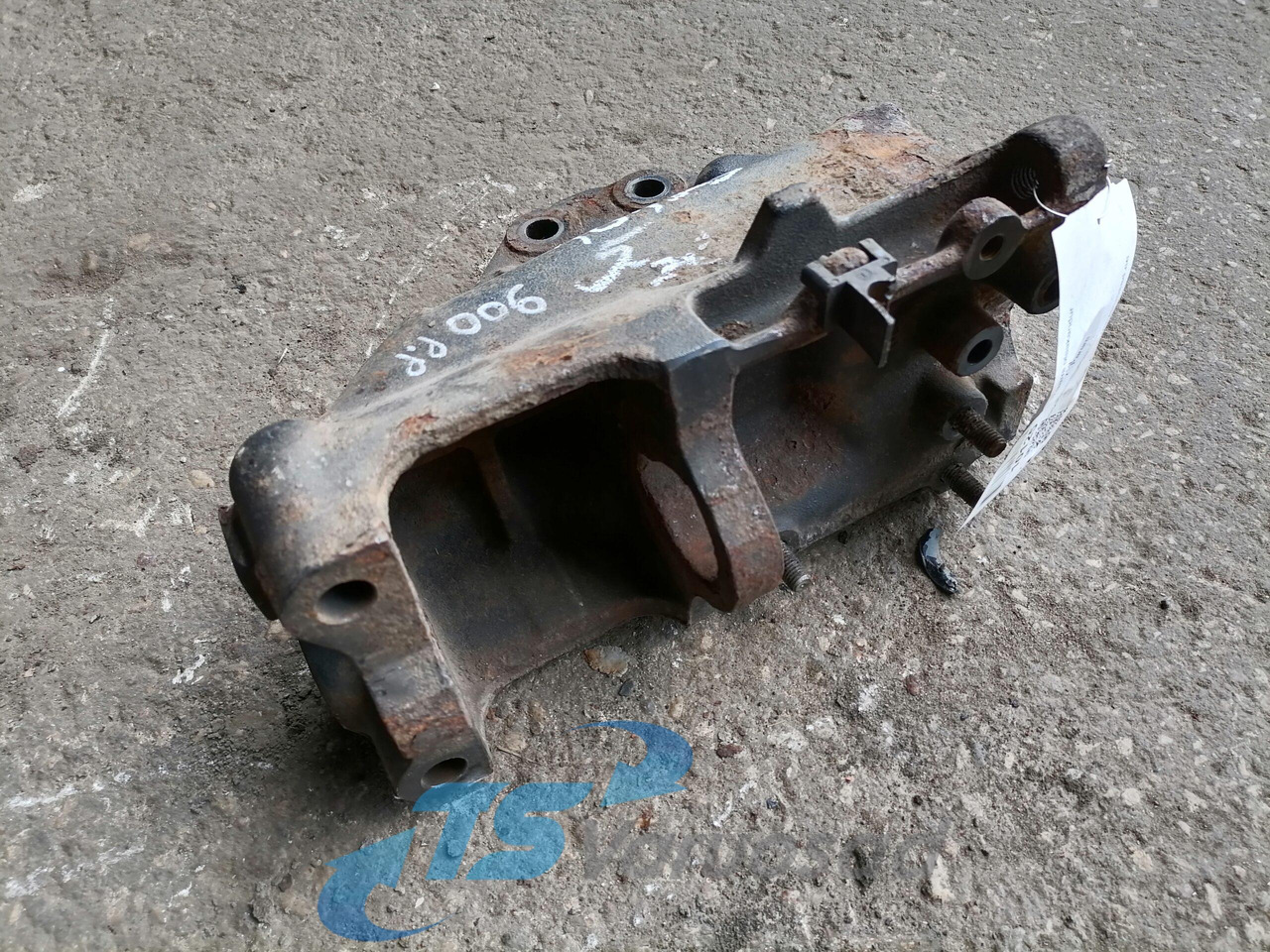 Scania Bracket 1734074 - מסגרת/ שלדה עבור משאית: תמונה 2 Scania Bracket 1734074 - מסגרת/ שלדה עבור משאית: תמונה 2